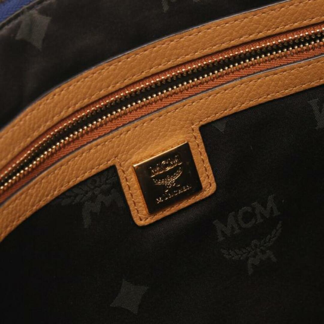 MCM(エムシーエム)のMCM × PHENOMENON クラッチバッグ 花柄 レザー ブルー マルチカラー レディースのバッグ(クラッチバッグ)の商品写真