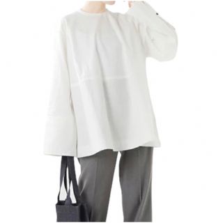 シンゾーン　ブラウス　FLARE BLOUSE ネイビー34