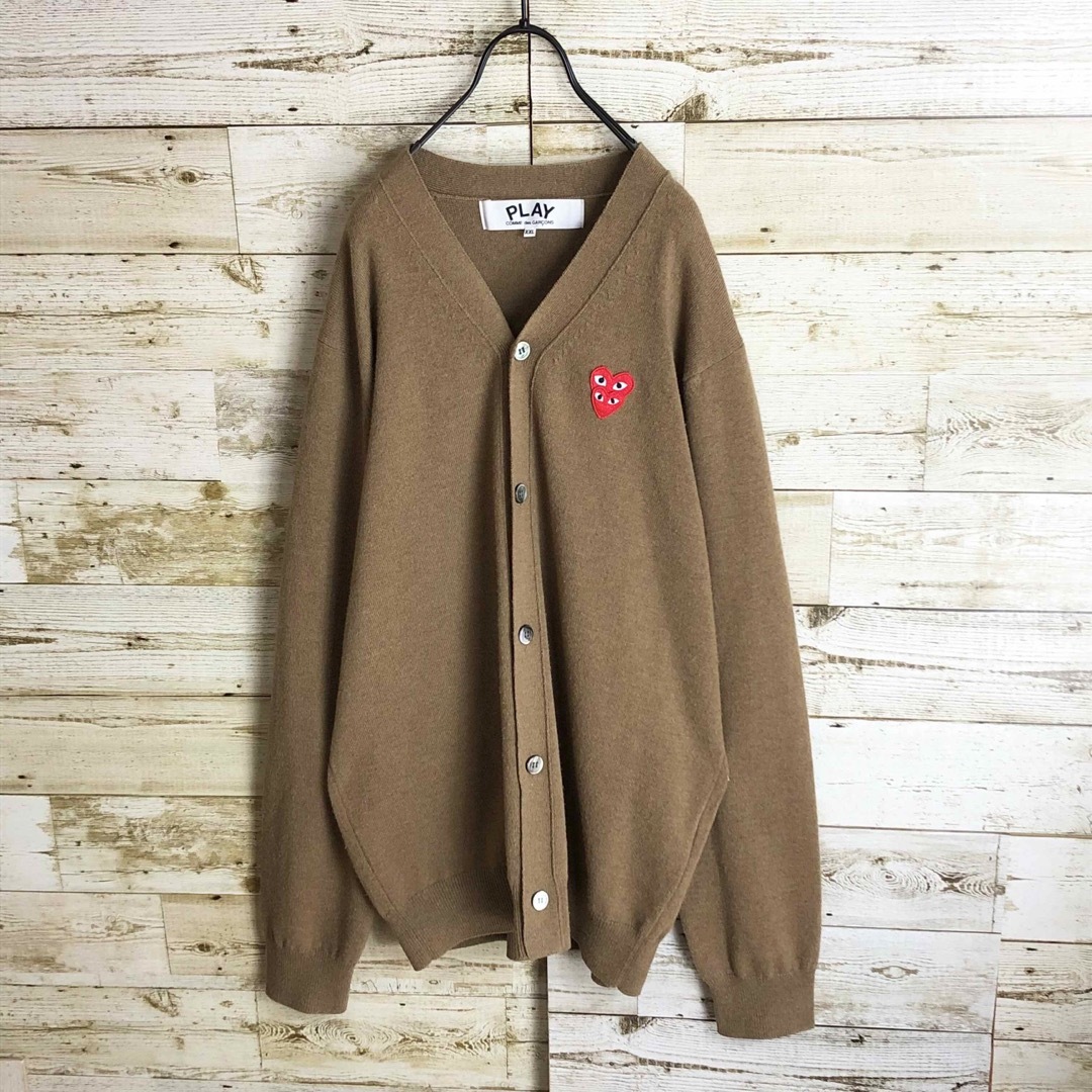 COMME des GARCONS(コムデギャルソン)のPLAY COMME des GARCONS ハート刺繍入り カーディガン 美品 メンズのトップス(カーディガン)の商品写真