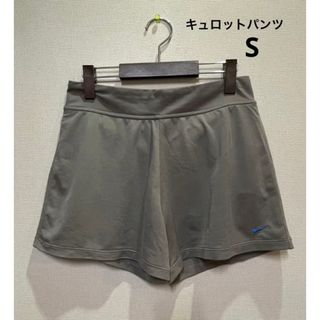 テニス☆新品☆NIKE  ナイキ　テニスウェア  パンチングスコート　US-L