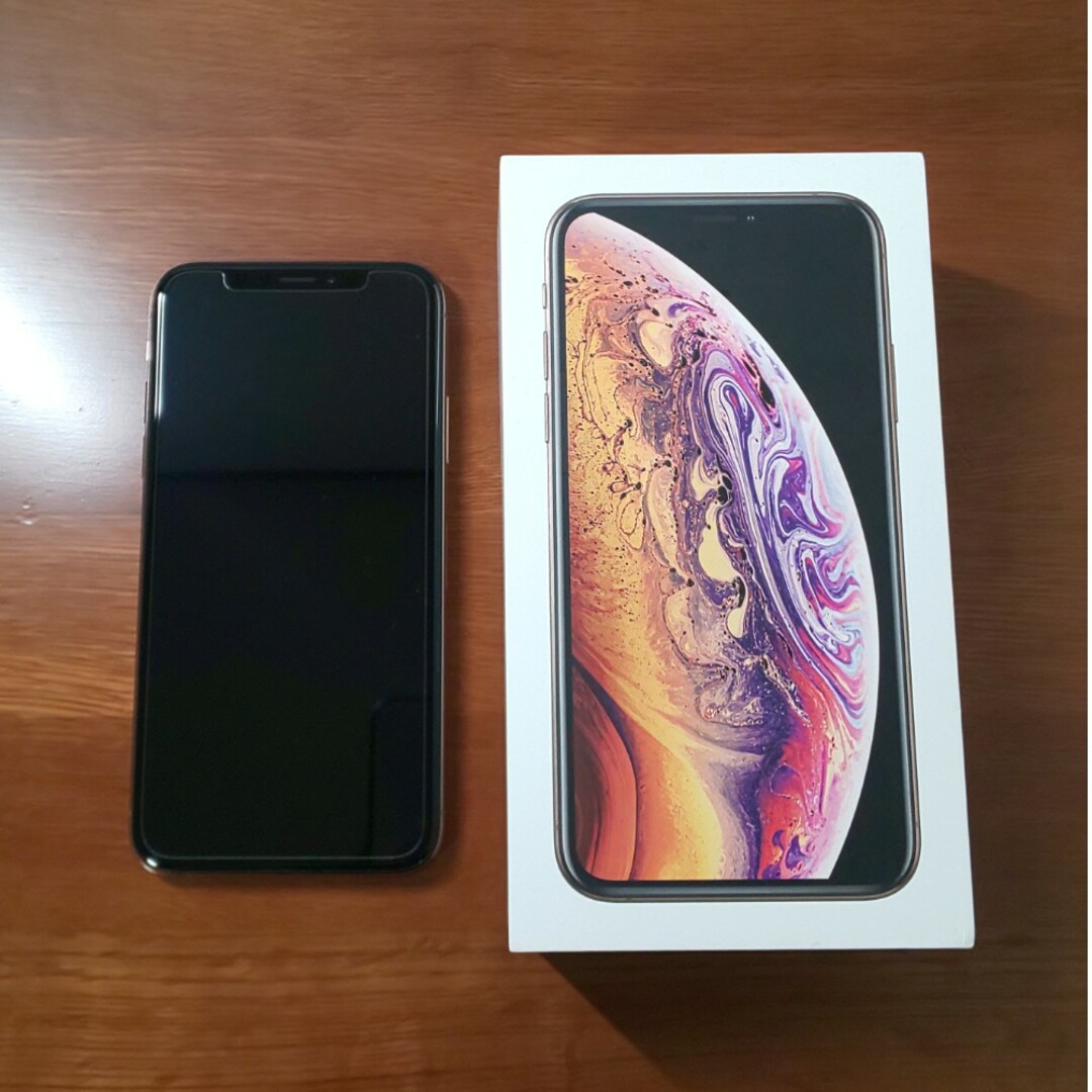 iPhone Xs Gold 64 GB SIMフリー