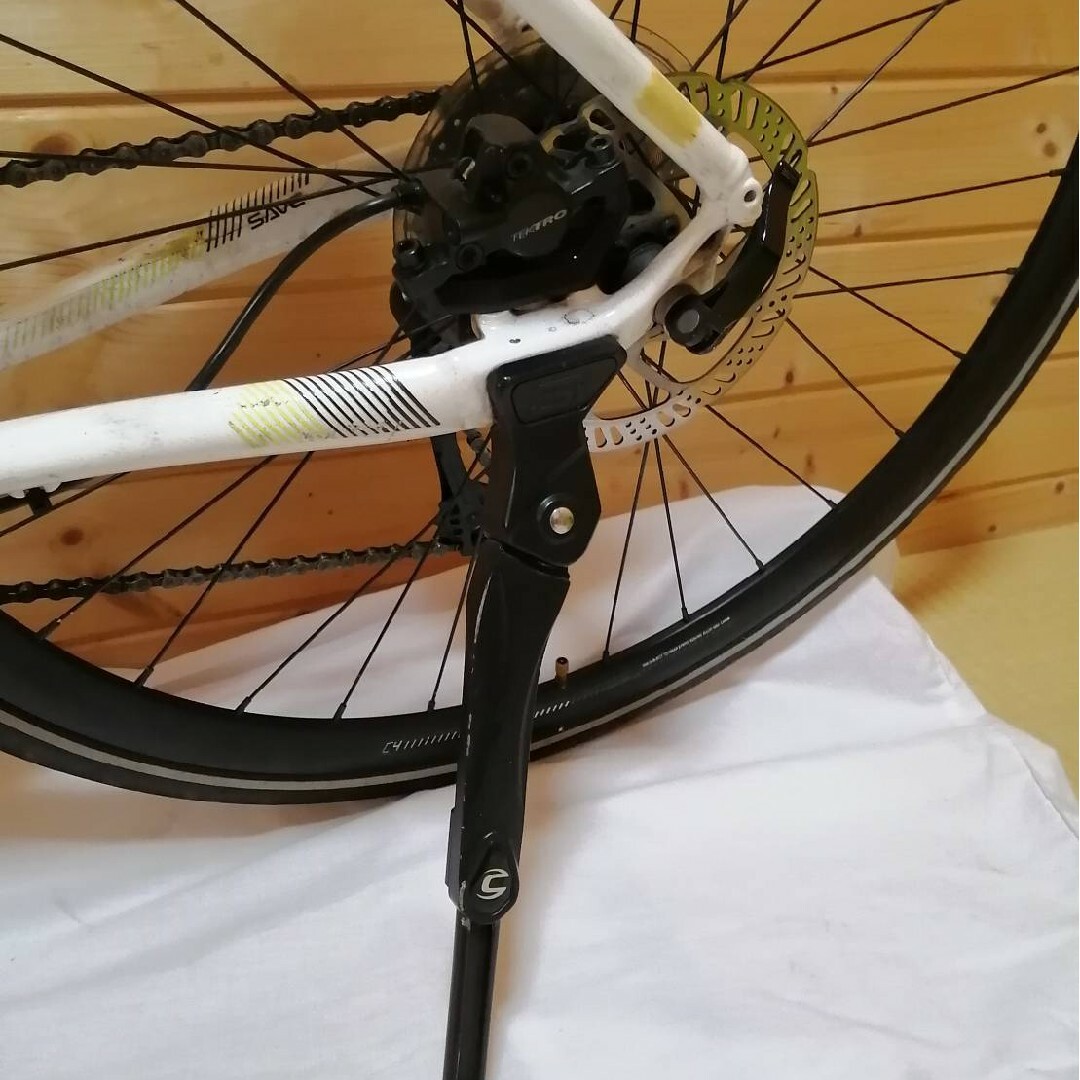 Cannondale(キャノンデール)の【油圧】キャノンデール　クロスバイク スポーツ/アウトドアの自転車(自転車本体)の商品写真