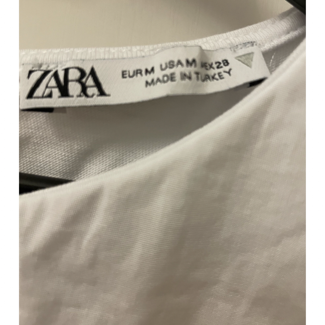 ZARA(ザラ)のZARA Tシャツ レディースのトップス(Tシャツ(半袖/袖なし))の商品写真