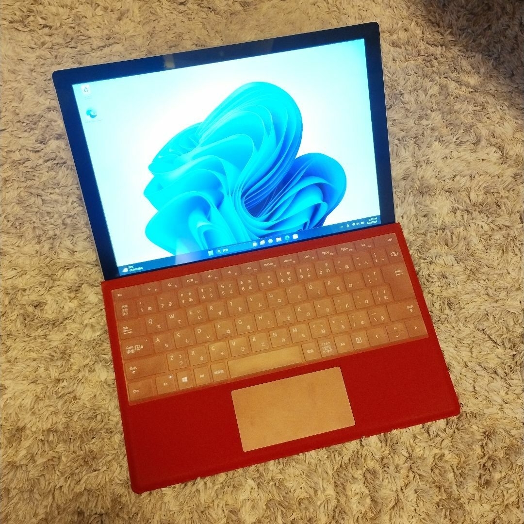 Surface Pro6 i5/8GB/128GB SSD/office/Pen 1