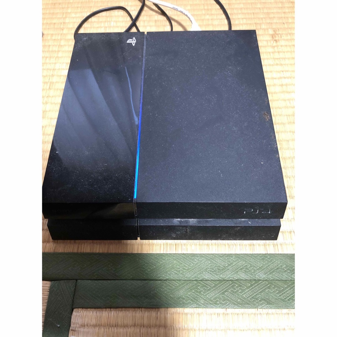 PlayStation 4  PS4 本体　CUH-1000A
