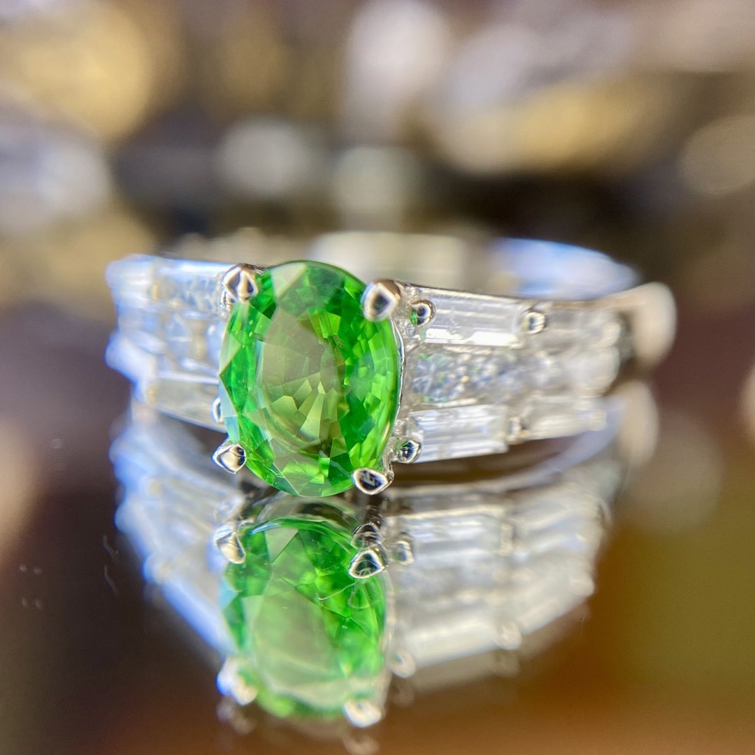 『専用です』天然非加熱グリーングロッシュラー ダイヤモンド 計1.478ct レディースのアクセサリー(リング(指輪))の商品写真