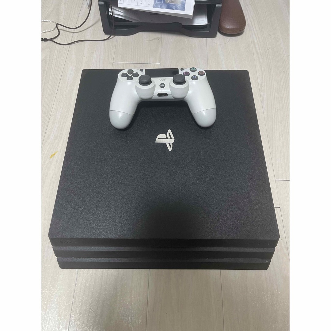 PlayStation 4 Pro ブラック 1TB CUH-7100BB01