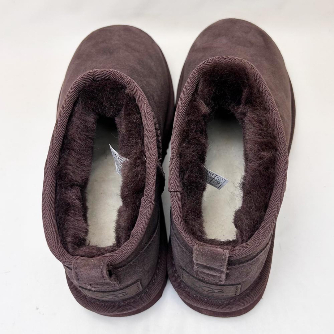 UGG(アグ)の新品 UGG レディースブーツ クラシック ウルトラミニ ブラウン 23.0cm レディースの靴/シューズ(ブーツ)の商品写真