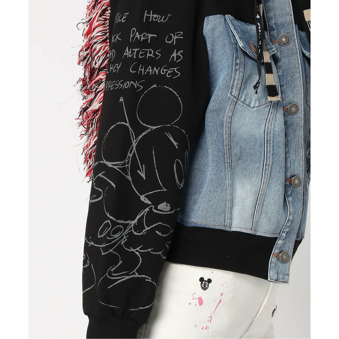 DESIGUAL(デシグアル)の新品✨タグ付き♪定価27,900円　Desigual ミッキー ジャケット レディースのジャケット/アウター(Gジャン/デニムジャケット)の商品写真