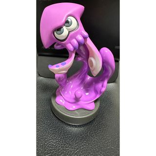 ニンテンドースイッチ(Nintendo Switch)のスプラトゥーン amiibo イカ(パープル)(ゲームキャラクター)