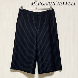 マーガレットハウエル(MARGARET HOWELL)のマーガレットハウエル　パンツ　オフィス　クロップド　ワイドパンツ　黒　きちんと感(クロップドパンツ)