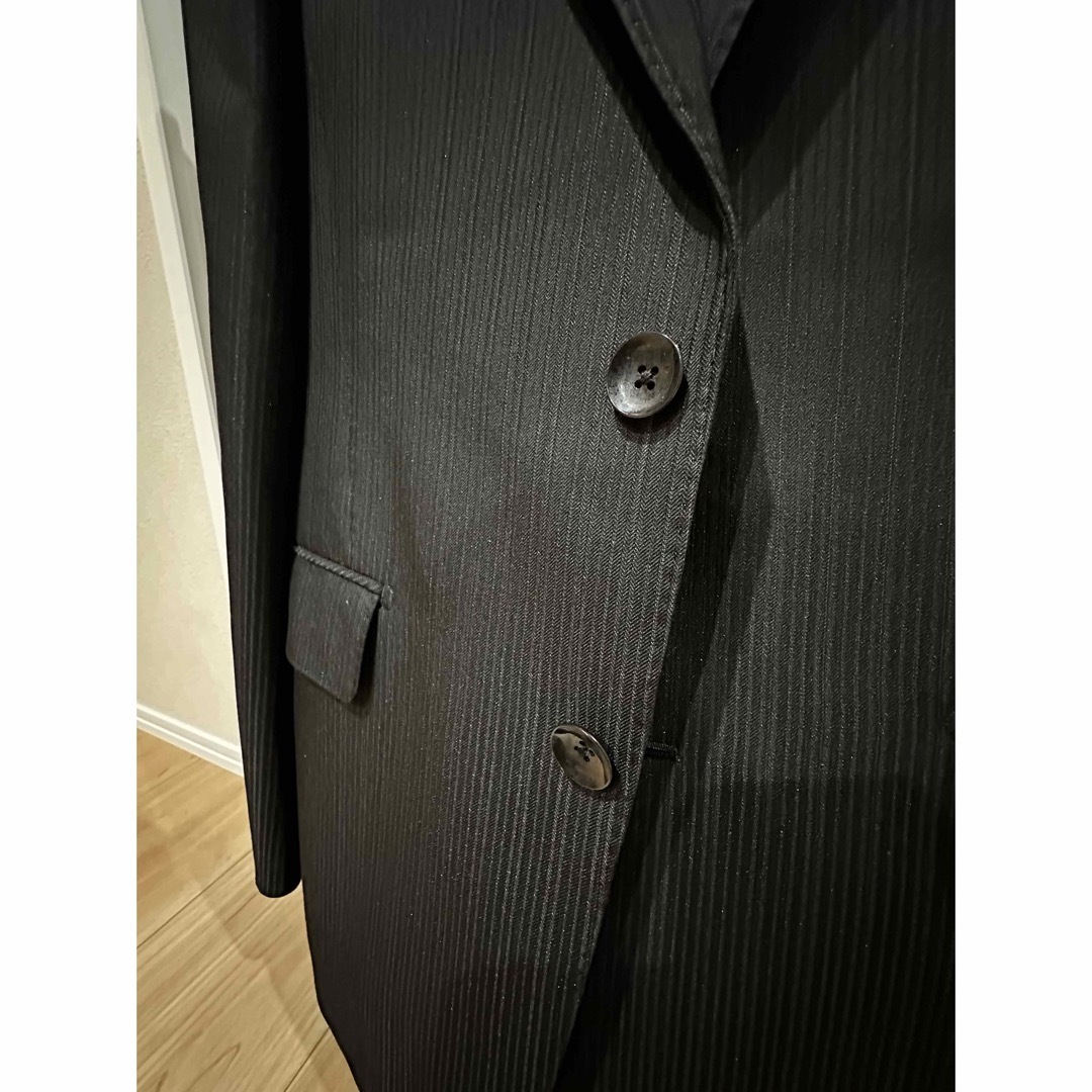 青山(アオヤマ)のA5サイズ　洋服の青山スタイリッシュスーツ　セットアップスーツ　クリーニング済み メンズのスーツ(セットアップ)の商品写真