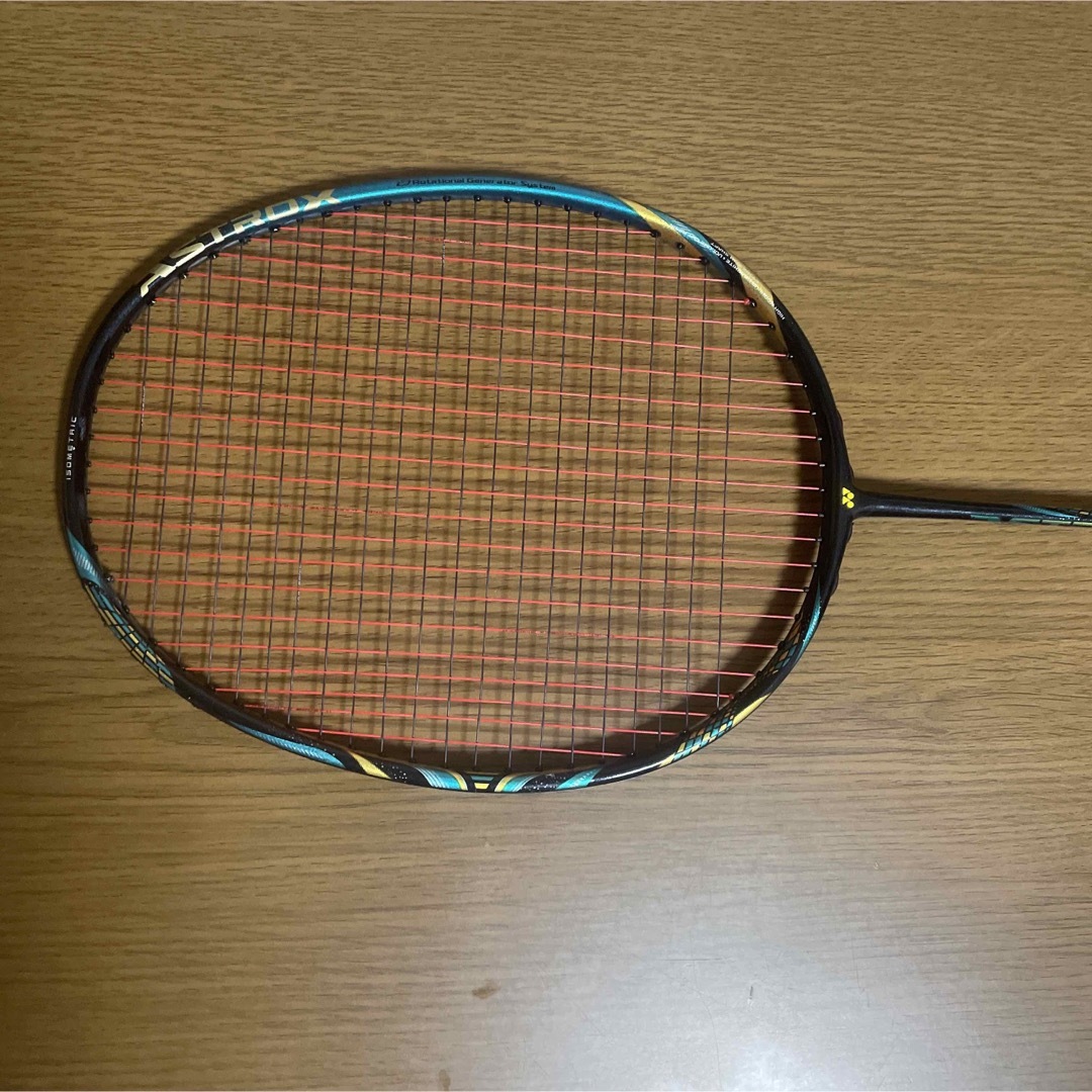 YONEX　アストロクス88 S PRO　4UG5