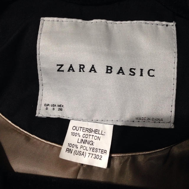 ZARA(ザラ)のZARAスプリングコート レディースのジャケット/アウター(スプリングコート)の商品写真