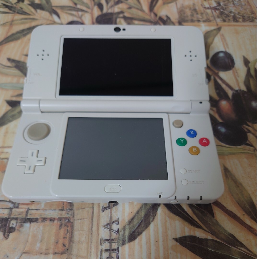 new ニンテンドー 3DS ホワイト ポケモン