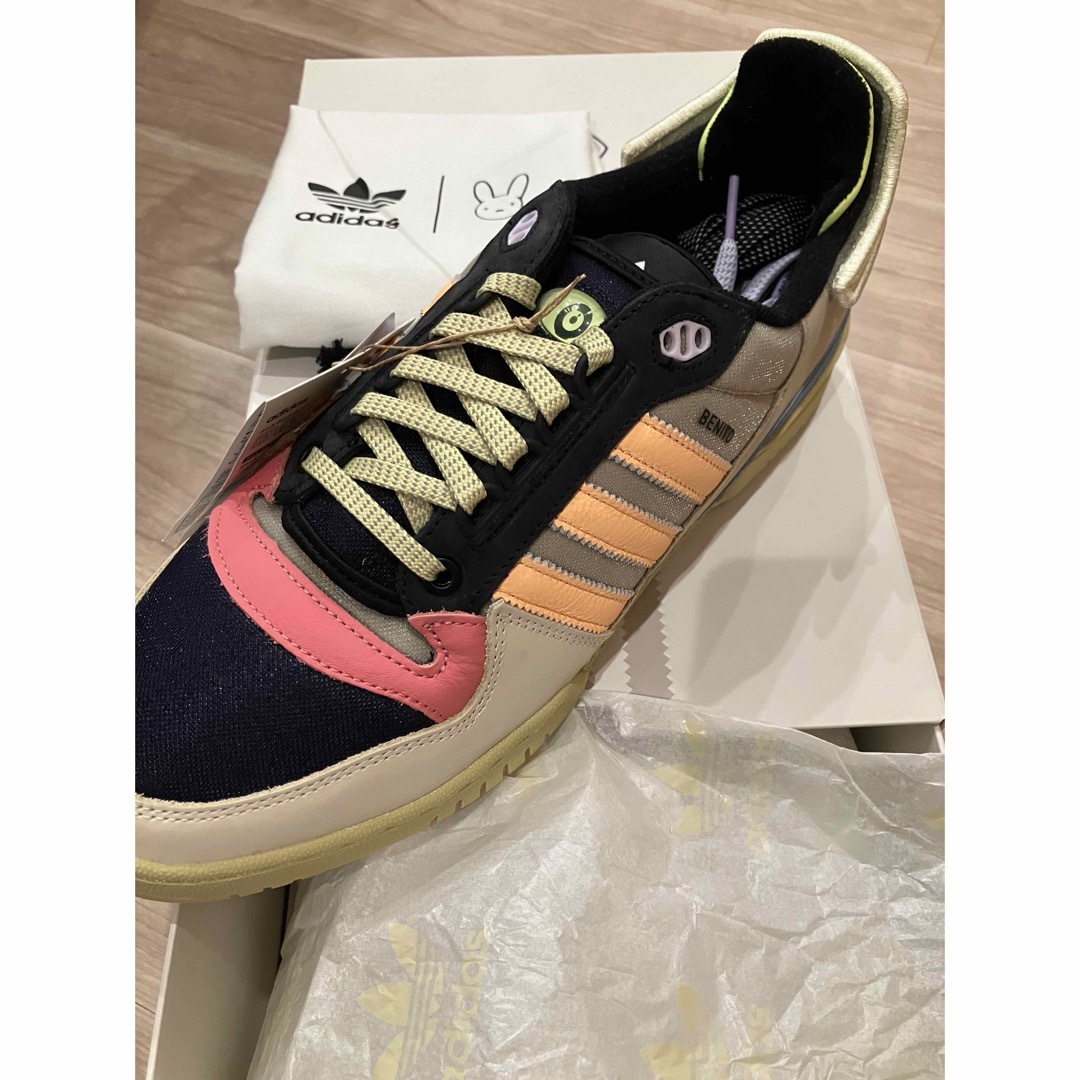 30cm / BAD BUNNY × ADIDAS FORUM PWR