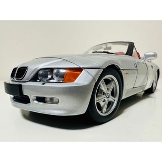 ビーエムダブリュー(BMW)のUTmodels/BMW Z3 RoadSterロードスター 1/18 絶版(ミニカー)