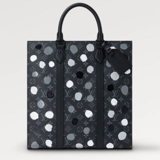 ルイヴィトン(LOUIS VUITTON)のるるさん専用【美品】ルイ・ヴィトン × 草間彌生  LV × YK サックプラ(トートバッグ)