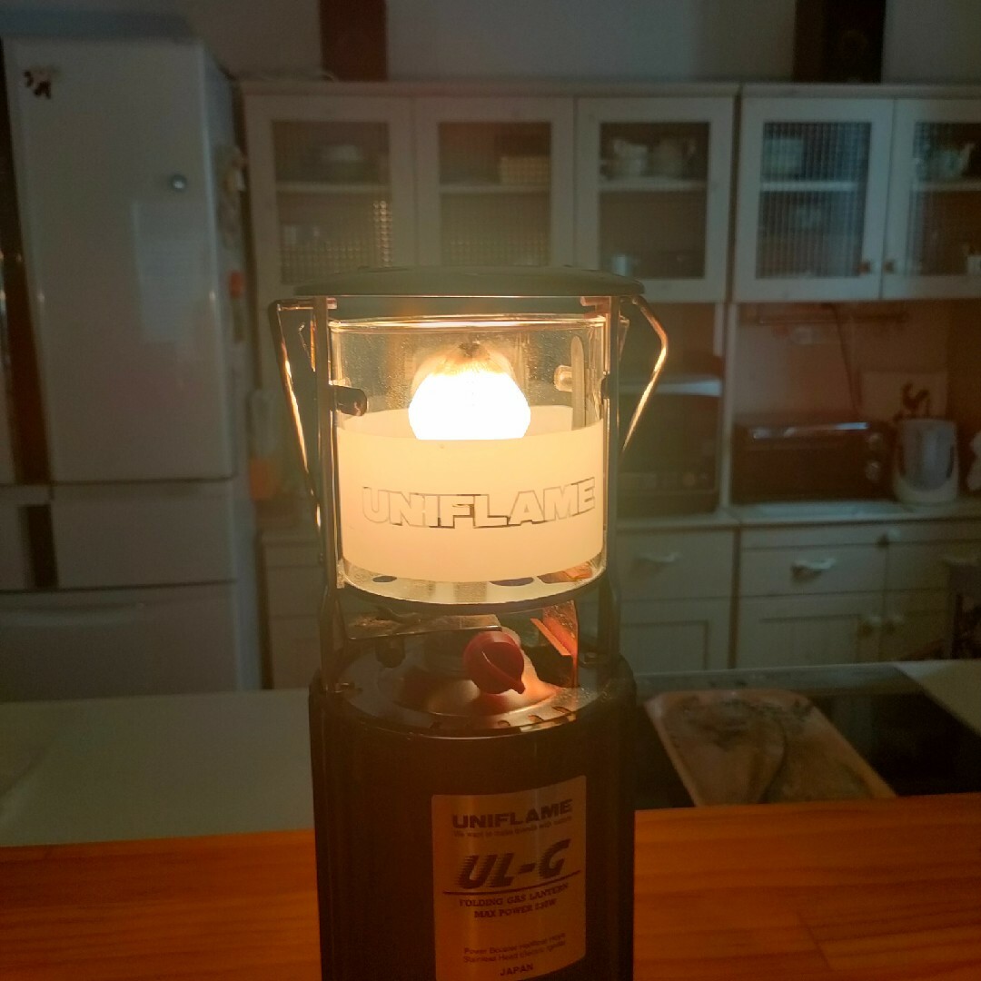 UNIFLAME FOLDING GAS LANTERN SERIES UL-G スポーツ/アウトドアのアウトドア(ライト/ランタン)の商品写真