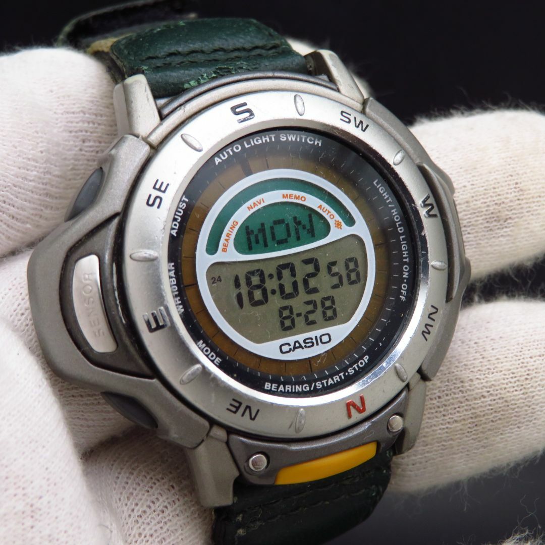 CASIO(カシオ)のCASIO PRO TREK Ley PRL-35 プロトレック アウトドア メンズの時計(腕時計(デジタル))の商品写真