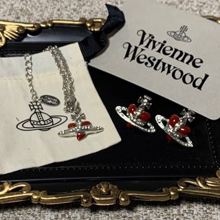 ヴィヴィアン(Vivienne Westwood) ネックレス（レッド/赤色系）の通販