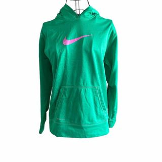 NIKE(パーカー ・ グリーン・カーキ/緑色系)のフリマアイテム一覧 NIKE(パーカー ・ グリーン・カーキ/緑色系)のフリマアイテム一覧