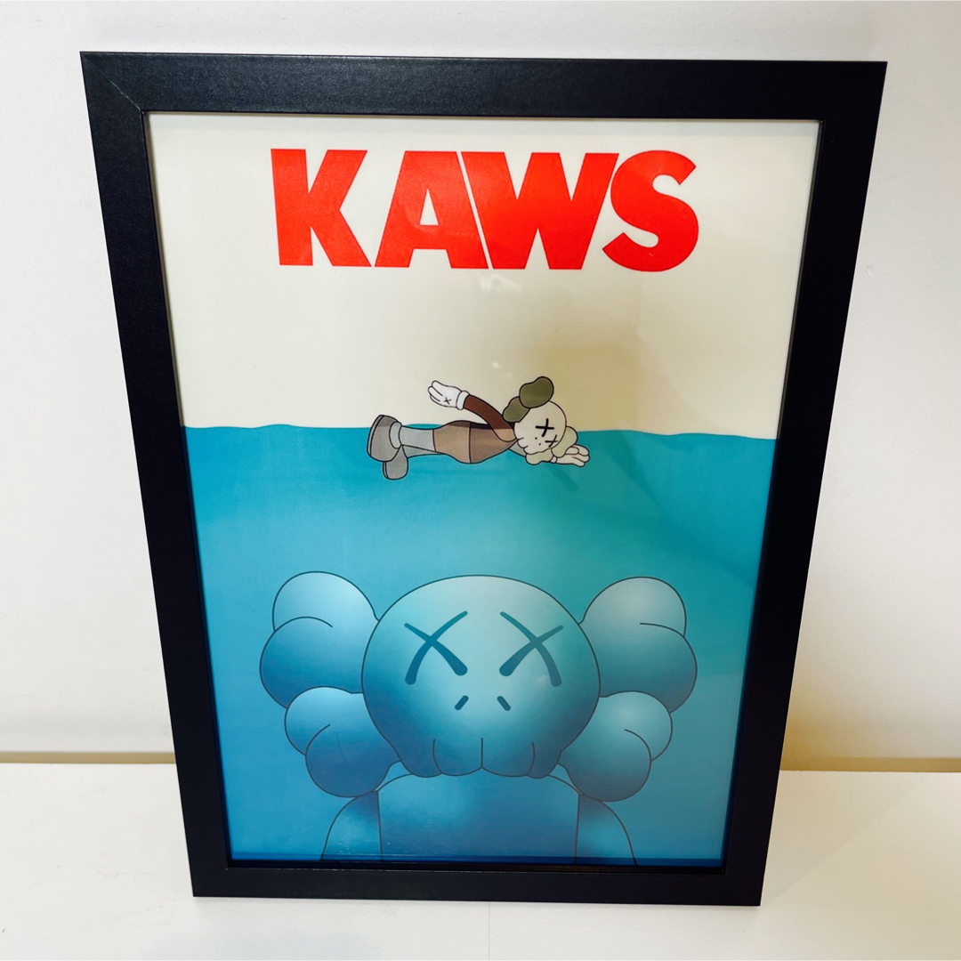 額付きポスター】KAWS(カウズ)21 ベアブリック(A4サイズ)の通販 by