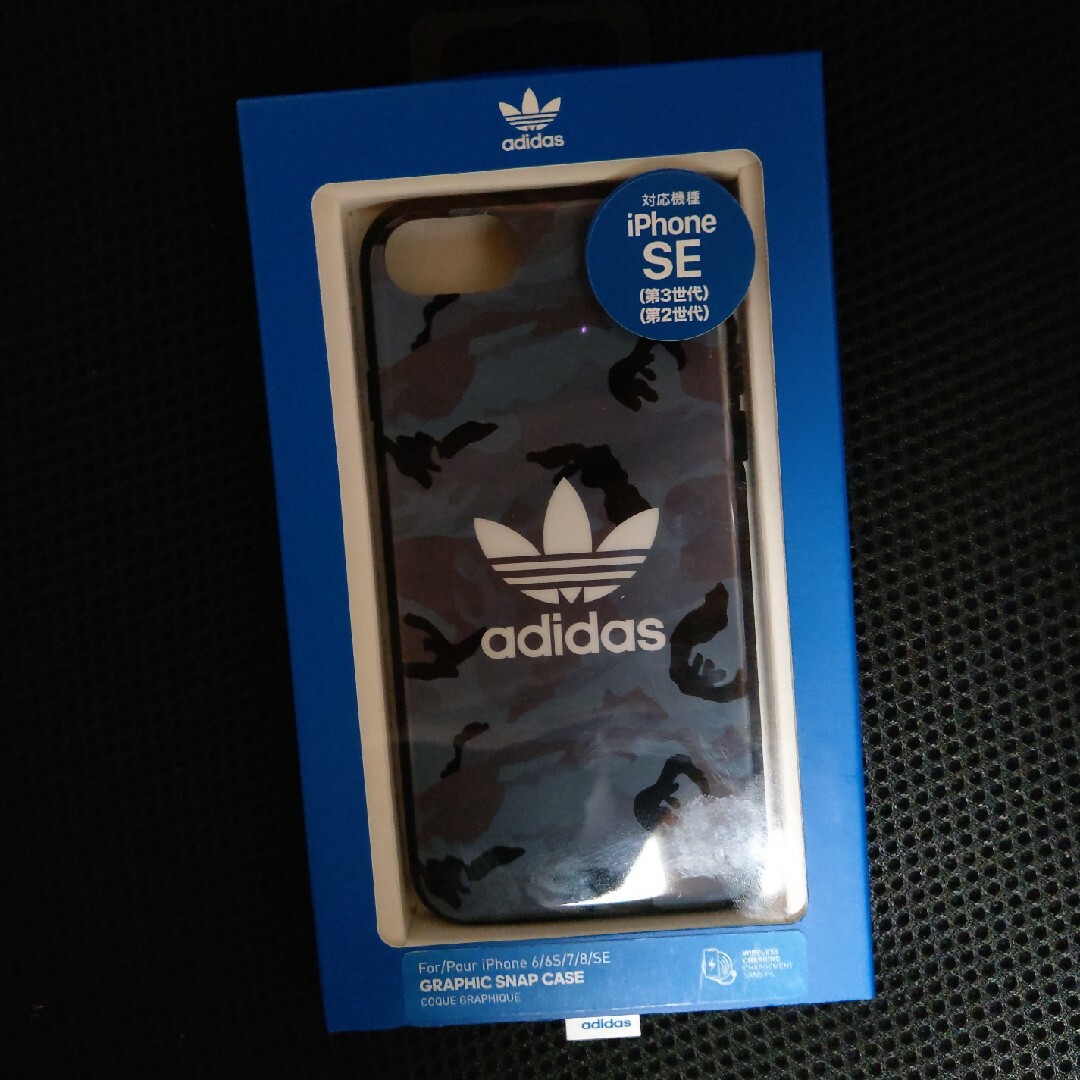 adidas iPhoneSE ケース Blue oxides 新品・未開封 スマホ/家電/カメラのスマホアクセサリー(iPhoneケース)の商品写真