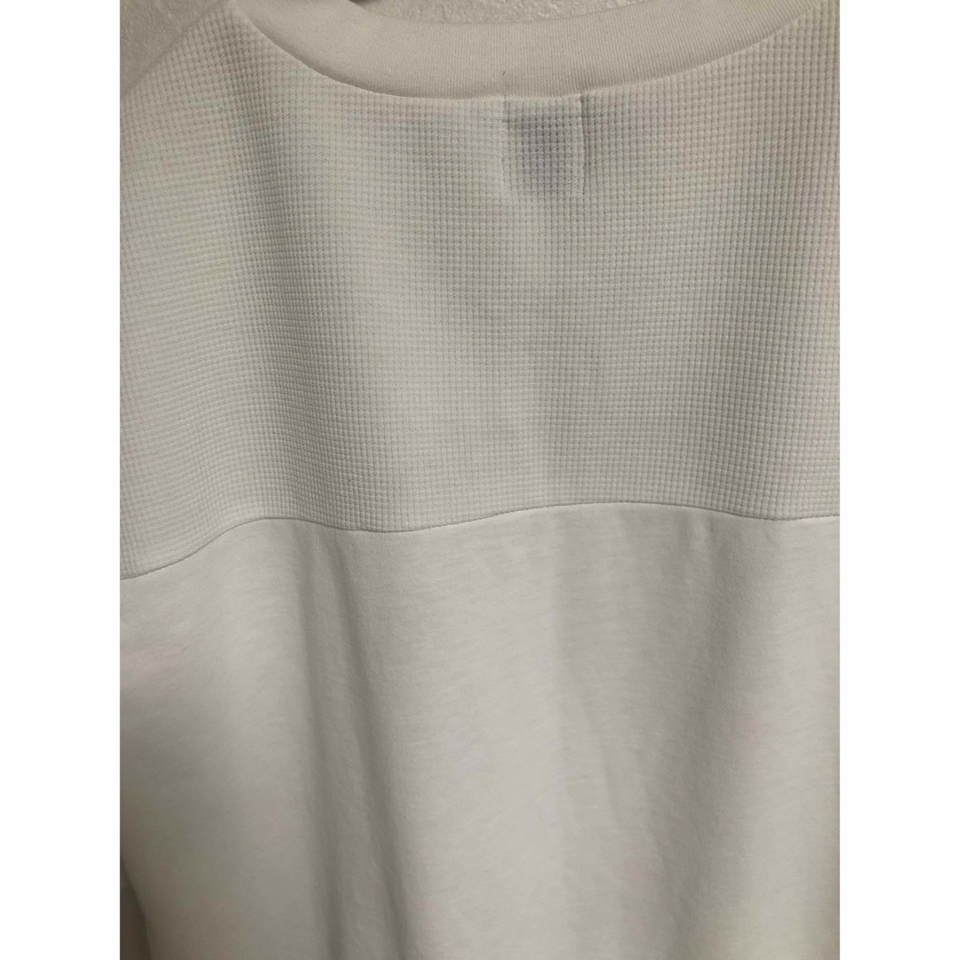 LUCA(ルカ)のLUCA maison O  Vネック　半袖　Tシャツ メンズのトップス(Tシャツ/カットソー(半袖/袖なし))の商品写真