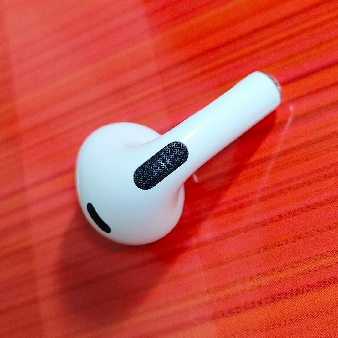 Apple - Apple AirPods 3世代 片耳 R 片方 右耳 522の通販 by Hana｜アップルならラクマ