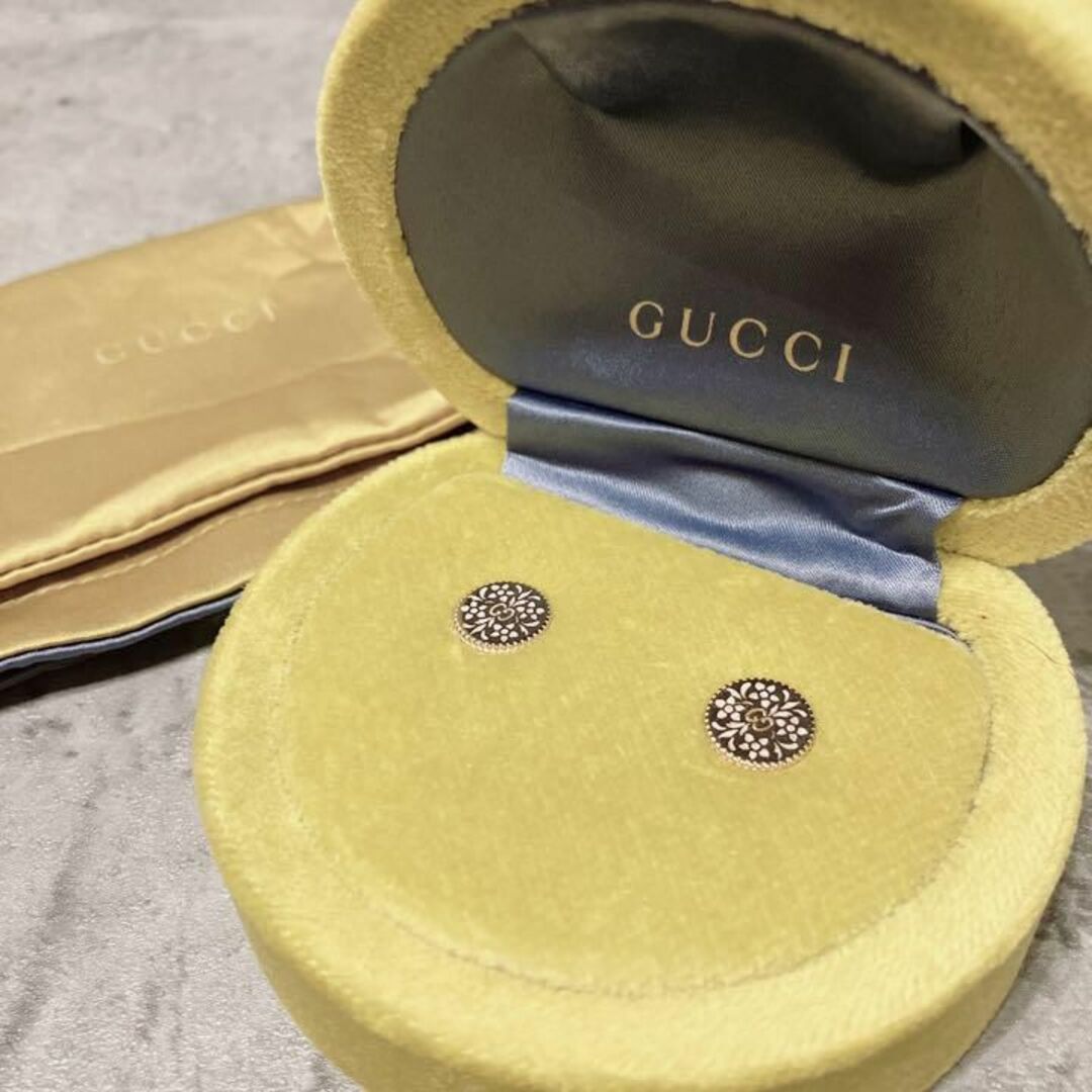 Gucci(グッチ)のGUCCI グッチ ピアス アイコンブルーム イエローゴールド ダブルG レディースのアクセサリー(ピアス)の商品写真