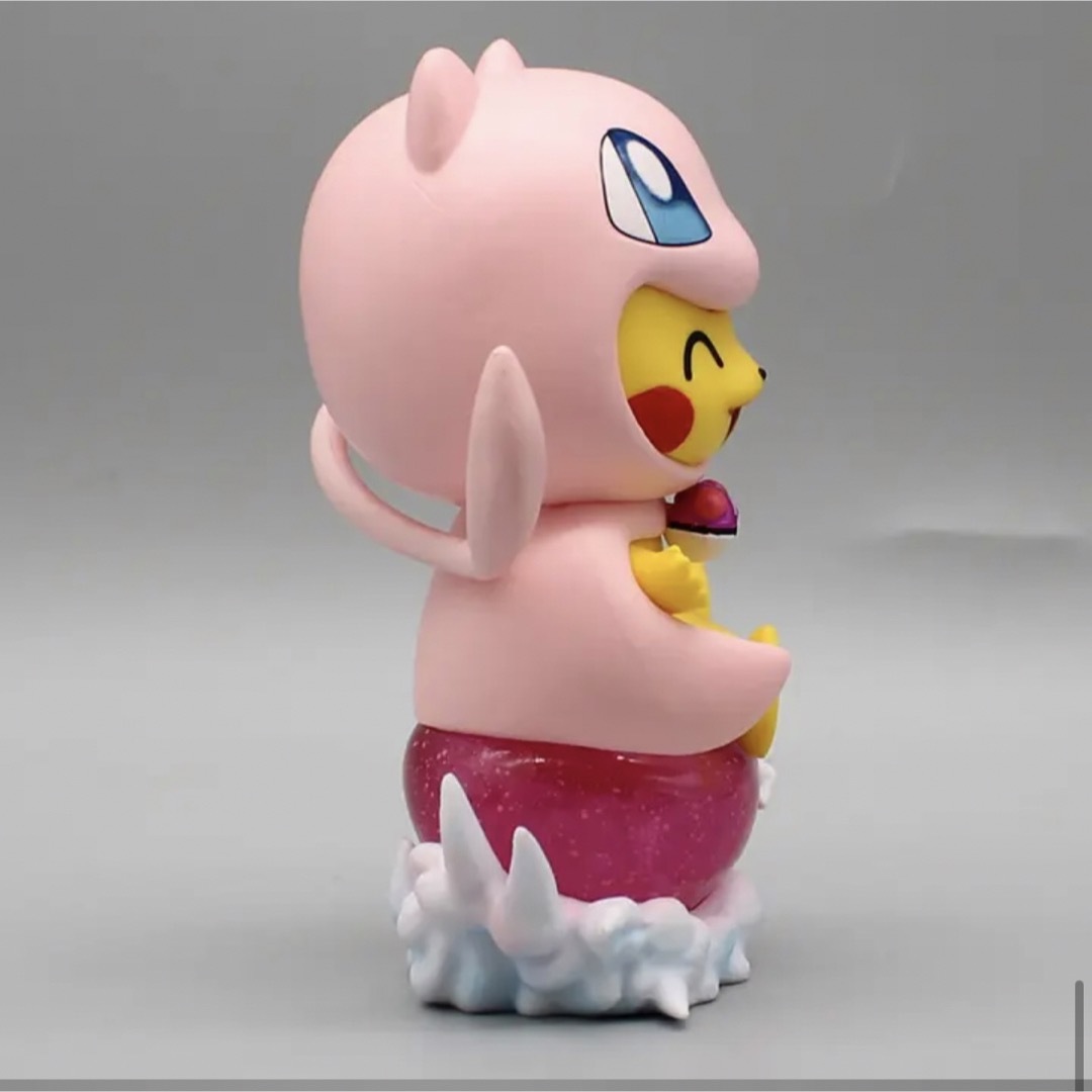 ミュウツーの着ぐるみ ピカチュウ フィギュア ミュウの着ぐるみピカチュウ