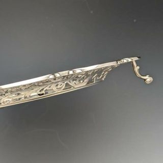 1905年 英国アンティーク 純銀製 ピアス装飾サルヴァ 直径26cm 484g ...