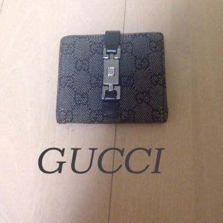 グッチ(GUCCI)のGUCCI二つ折り財布(財布)