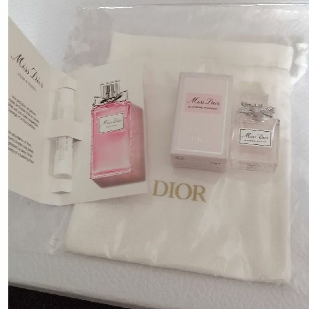 Christian Dior(クリスチャンディオール)の[新品未使用]ミスディオールブルーミングブーケ5ml  コスメ/美容の香水(香水(女性用))の商品写真