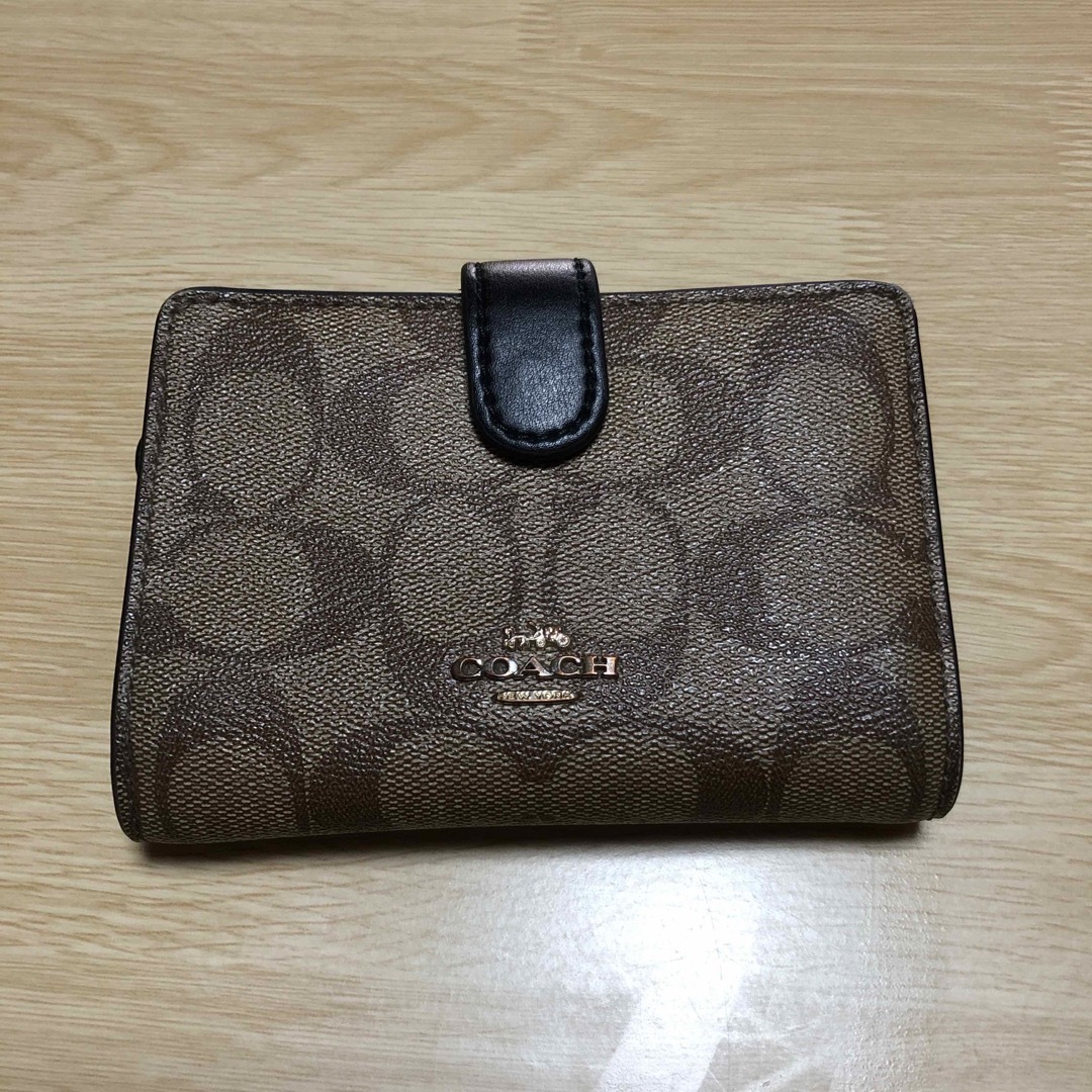 coach 二つ折り財布 レディースのファッション小物(財布)の商品写真