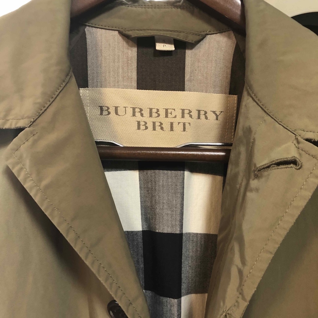 BURBERRY(バーバリー)の専用　バーバリーブリットのナイロンコート レディースのジャケット/アウター(トレンチコート)の商品写真