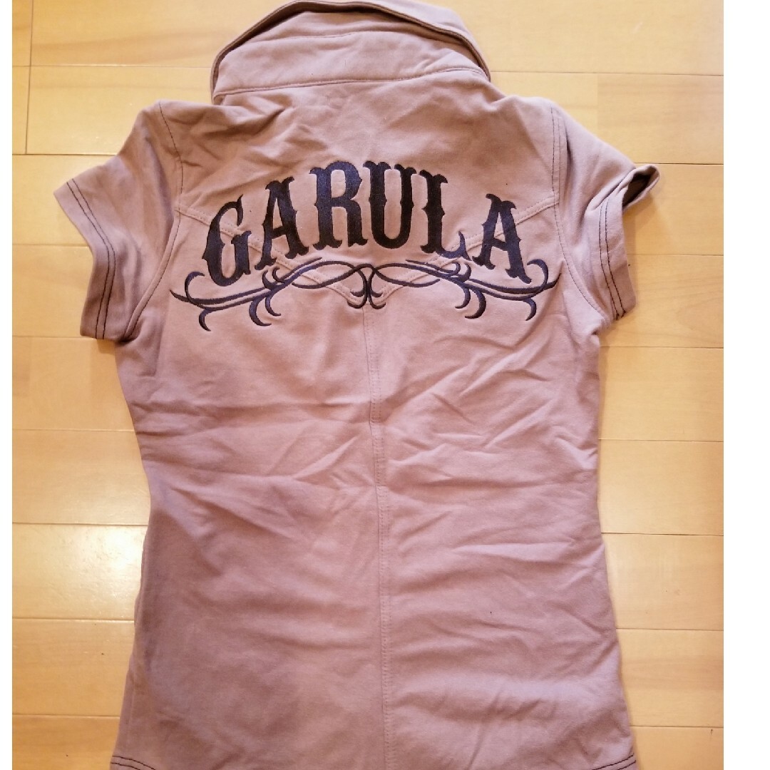 GARULA(ガルラ)のGARULAバックロゴ刺繍カットソー レディースのトップス(カットソー(半袖/袖なし))の商品写真