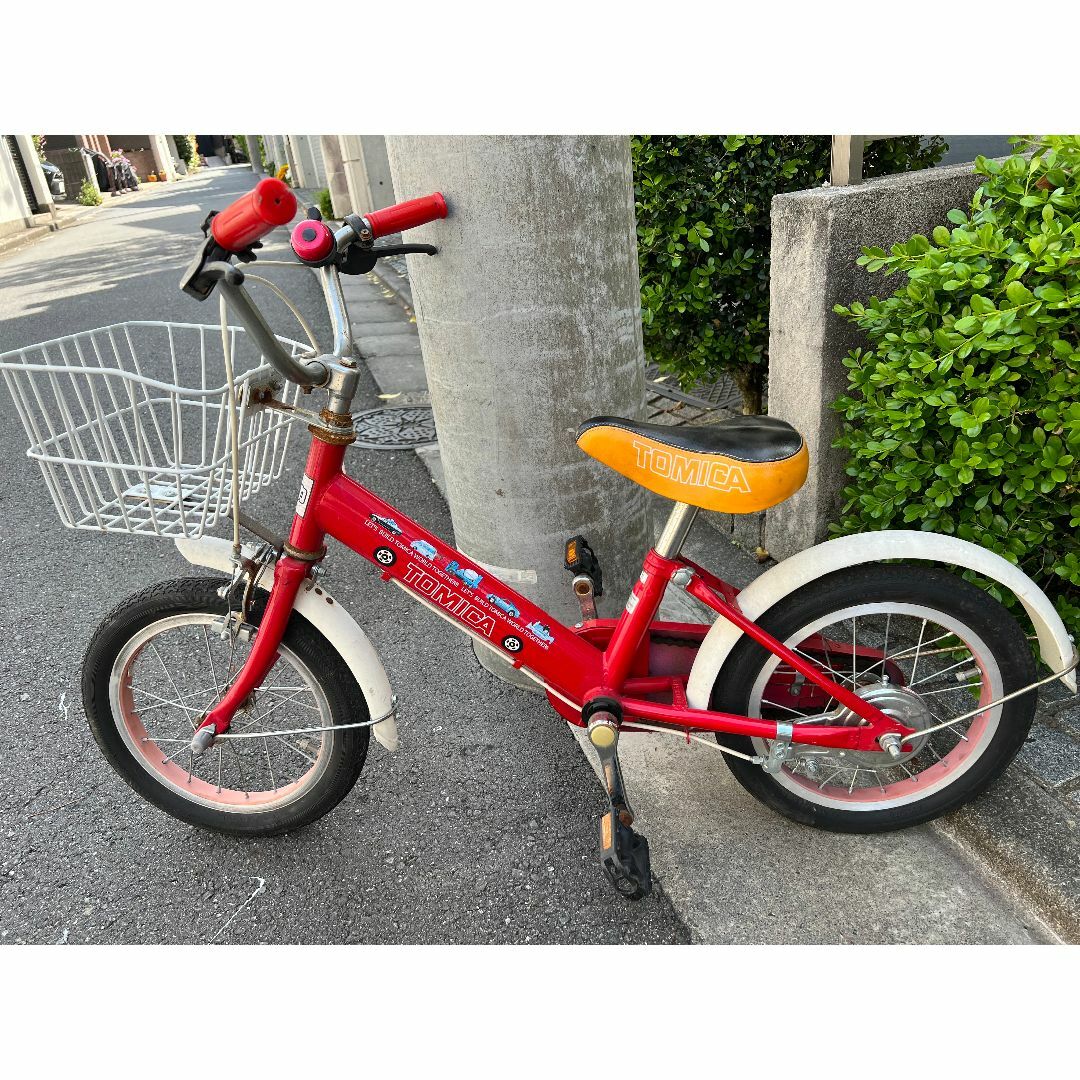 子供用TOMICA 自転車　高35ＣＭ スポーツ/アウトドアの自転車(自転車本体)の商品写真