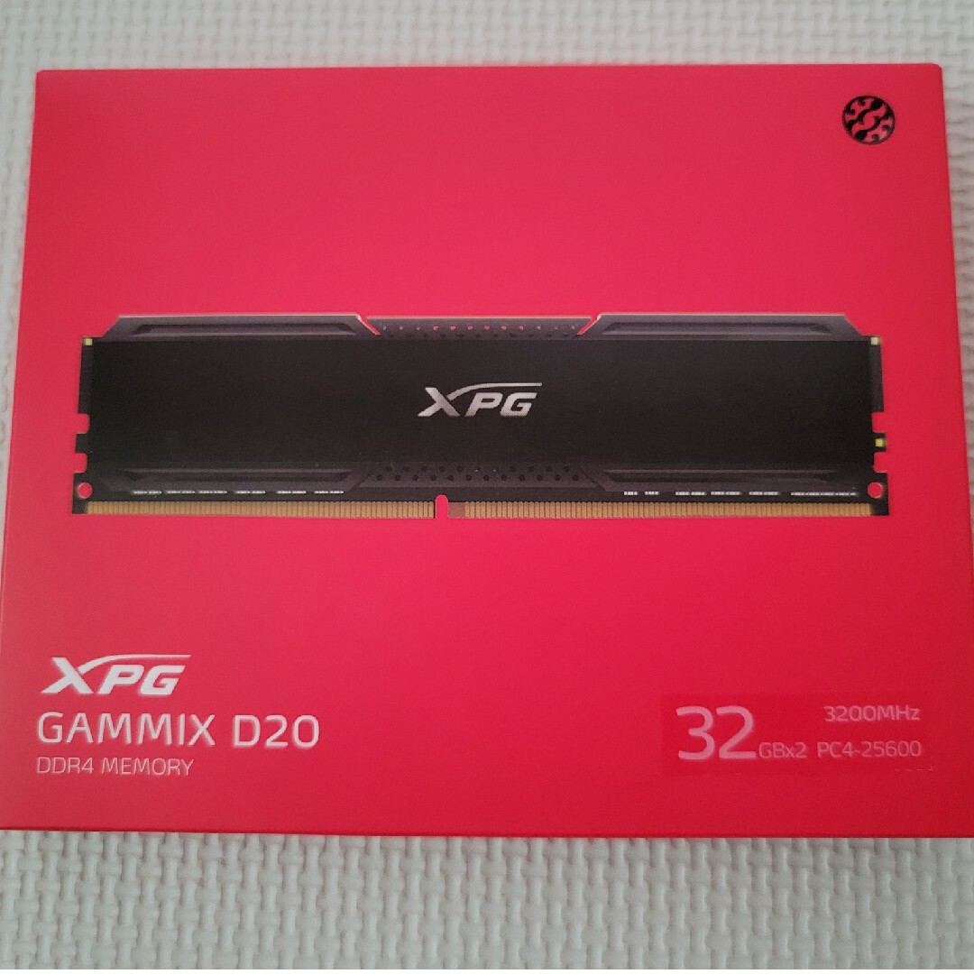 XPG GAMMIX D20 DDR4-3200MHz 32GB×2枚組 美品！ スマホ/家電/カメラのPC/タブレット(PCパーツ)の商品写真