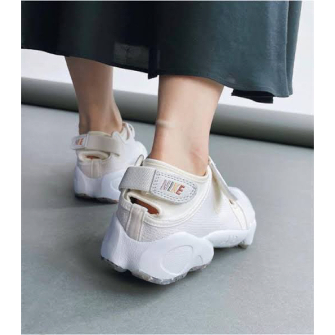 NIKE - エアリフト サミットホワイト 24cmの通販 by はちみつ|ナイキ