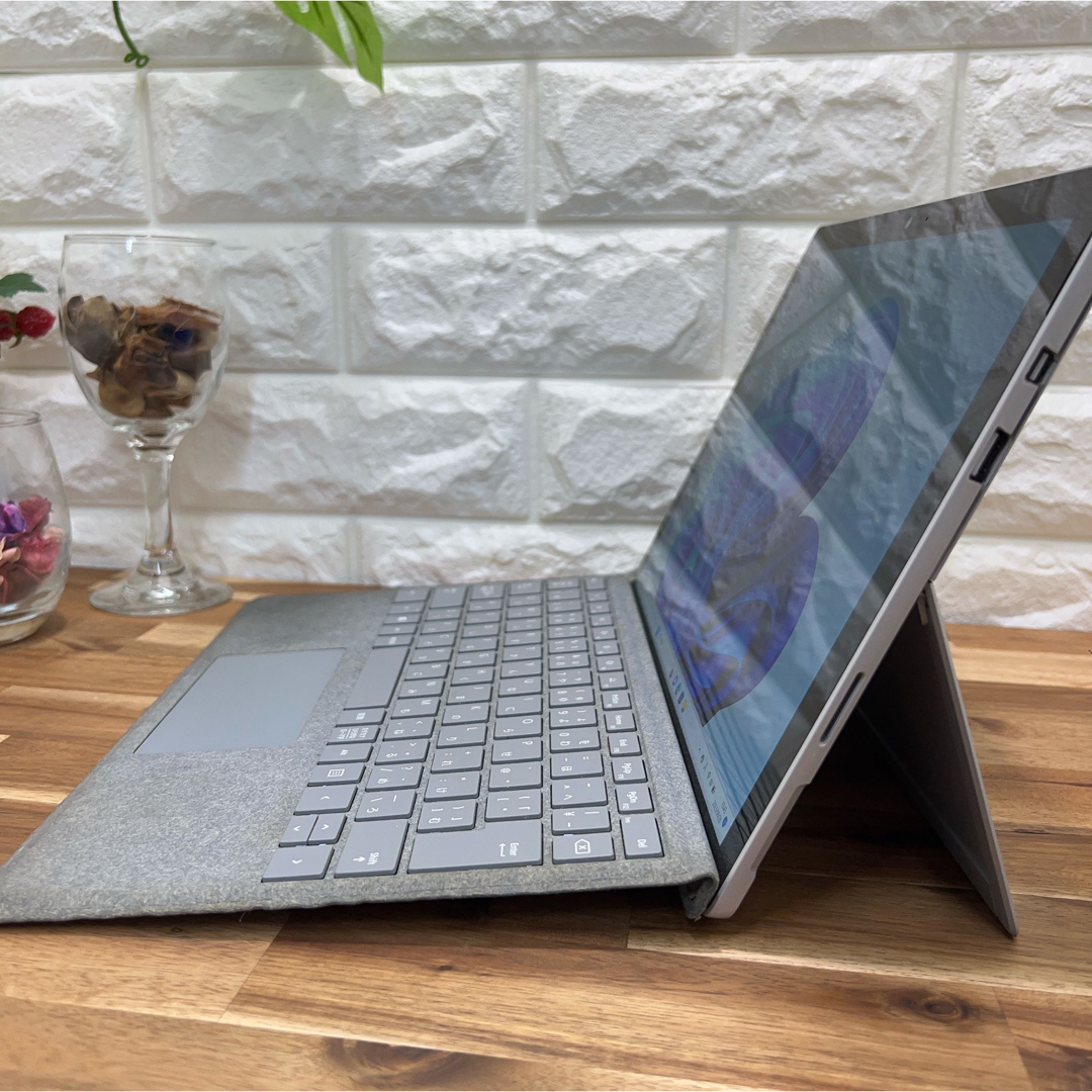 Surface Pro 6☘Corei5第8世代 ☘爆速SSD搭載☘Office