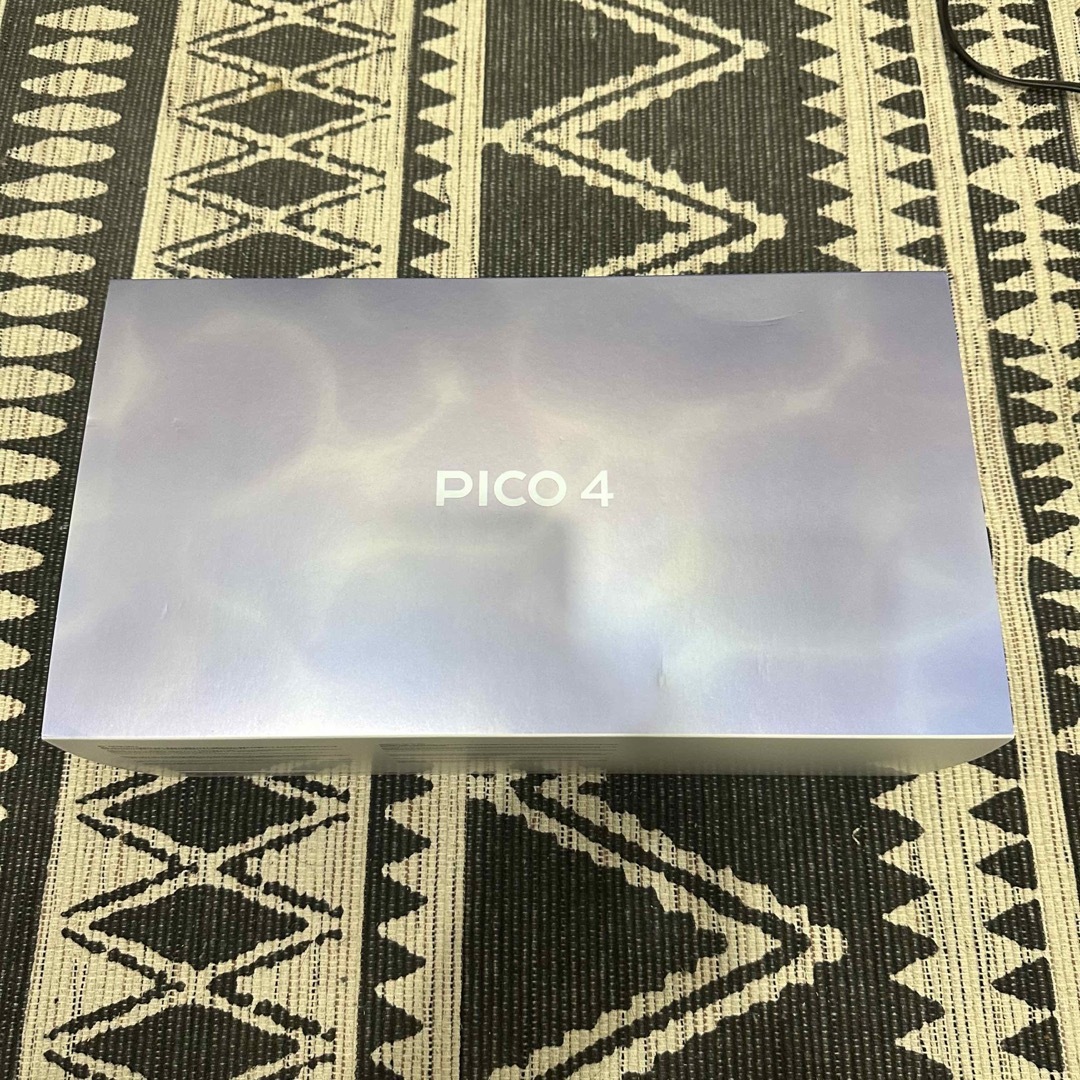 Pico4 128GB - 家庭用ゲーム機本体