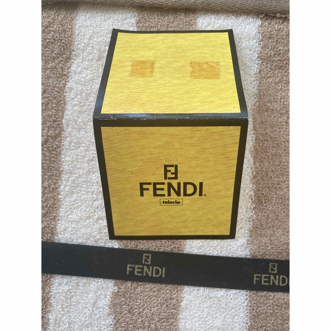 FENDI - フェンディ タオルケット ストライプの通販 by sheras shop ...