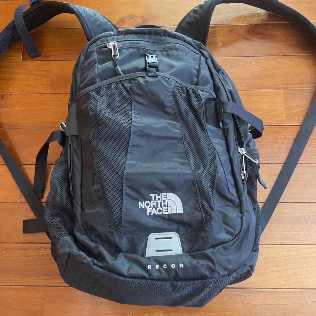 美品　THE NORTH FACE　バッグパック　リュック　黒