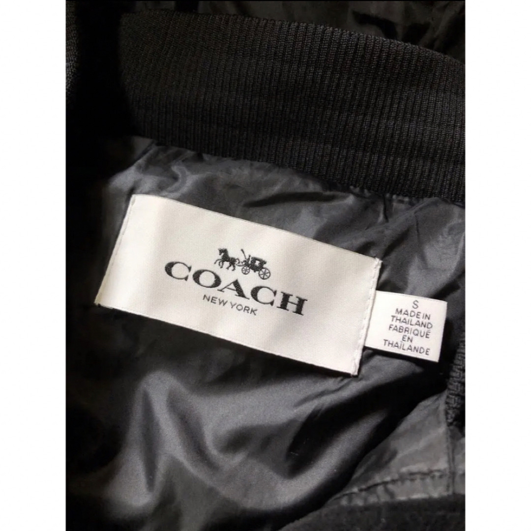 COACH(コーチ)の❤️専用❤️定価15万❤️COACH❤️コーチ◆ダウンコート◆ブラック◆国内正規 レディースのジャケット/アウター(ダウンコート)の商品写真