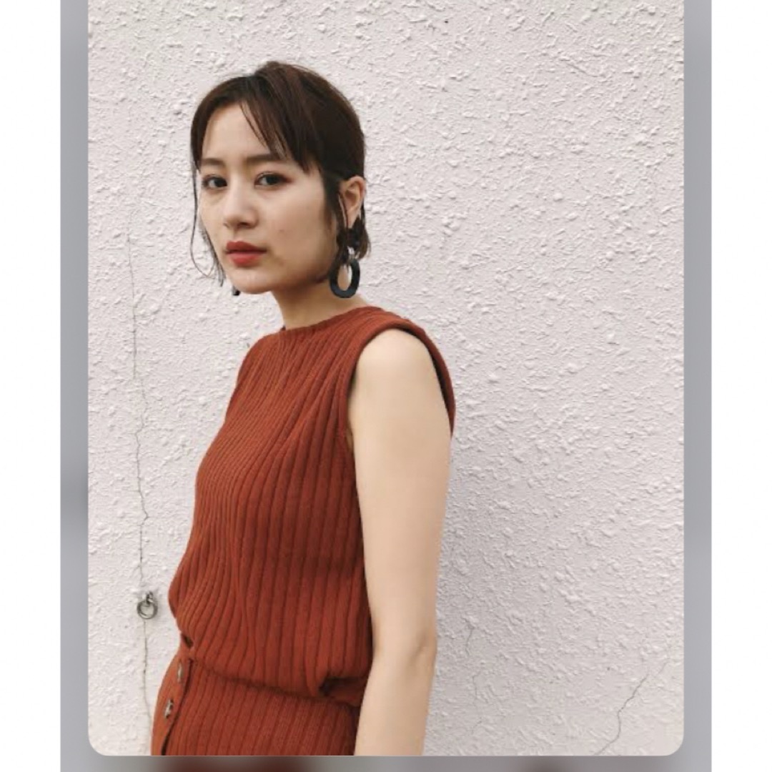 moussy(マウジー)のMOUSSY ノースリーブニット レディースのトップス(タンクトップ)の商品写真