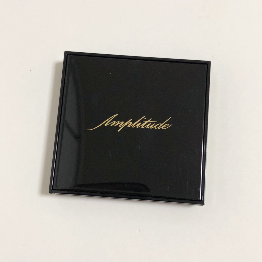Amplitude(アンプリチュード)の【新品】アンプリチュード コンスピキュアス ダブルアイズ 09 ブルー コスメ/美容のベースメイク/化粧品(アイシャドウ)の商品写真