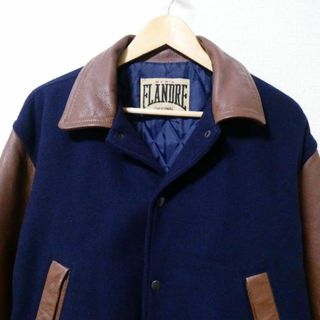 美品 フランドル カウレザー×メルトン バック刺繍 中綿 レザー