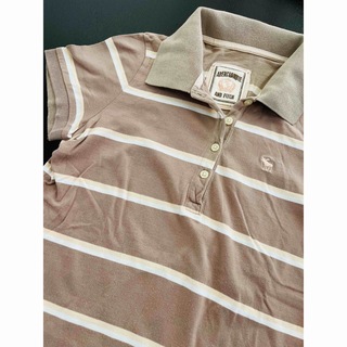 アバクロンビーアンドフィッチ(Abercrombie&Fitch)のAbercrombie&Fitch アバクロ レディースポロシャツ 半袖Mサイズ(ポロシャツ)